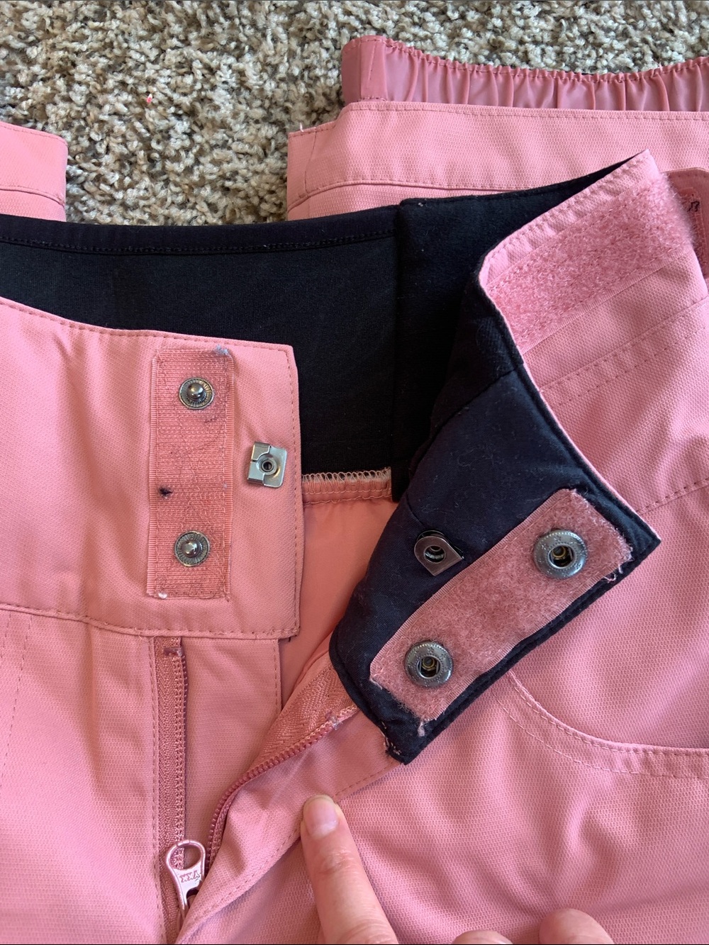 Roxy Pink Snow Pants with Boot Gaiters - Picture 6 of 13